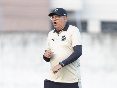 Comissão técnica marca reapresentação para terça-feira